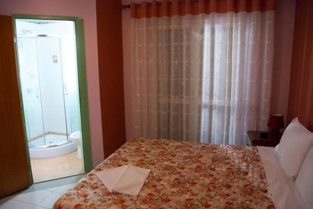 Grand Hotel Эльбасан 3*,
